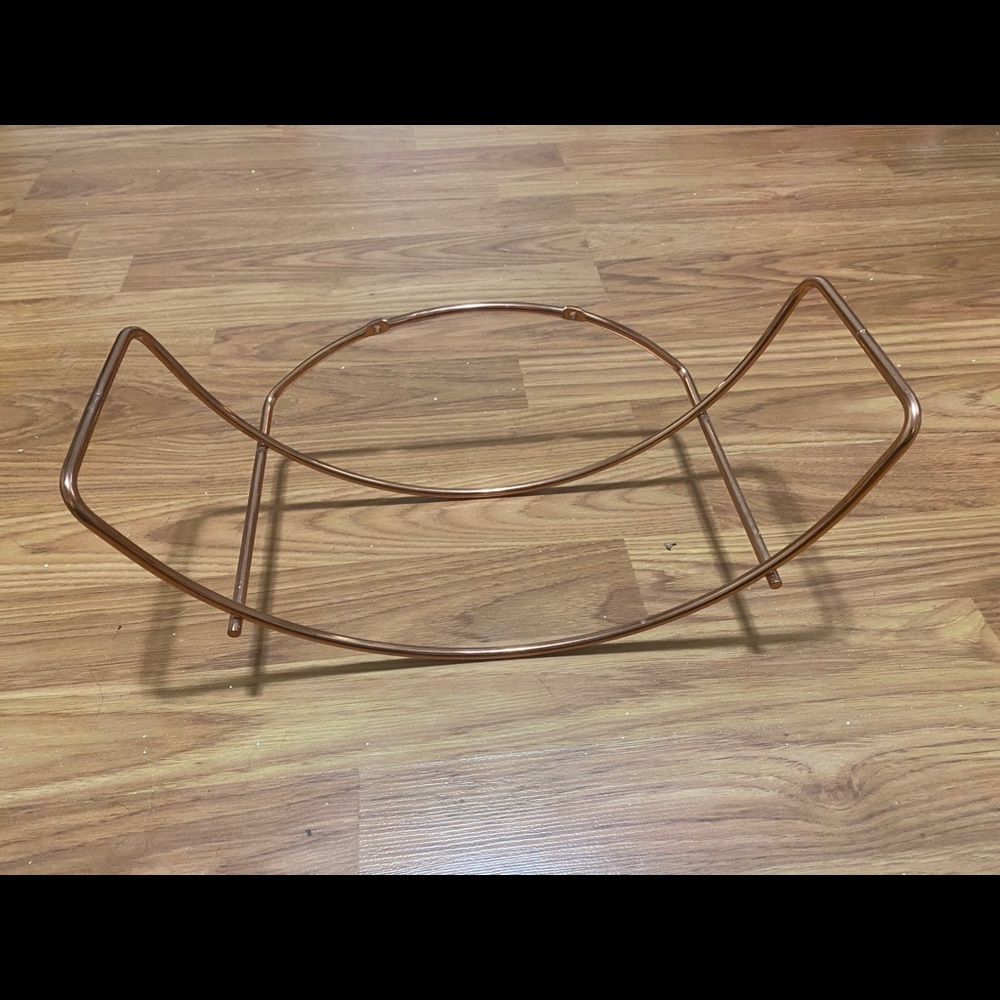 Rose gold towel rack